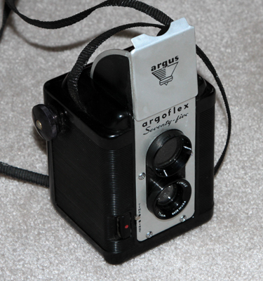 RGUS ARGOFLEX SEVENTY-FIVE VINTAGE FILM CAMERA 1949