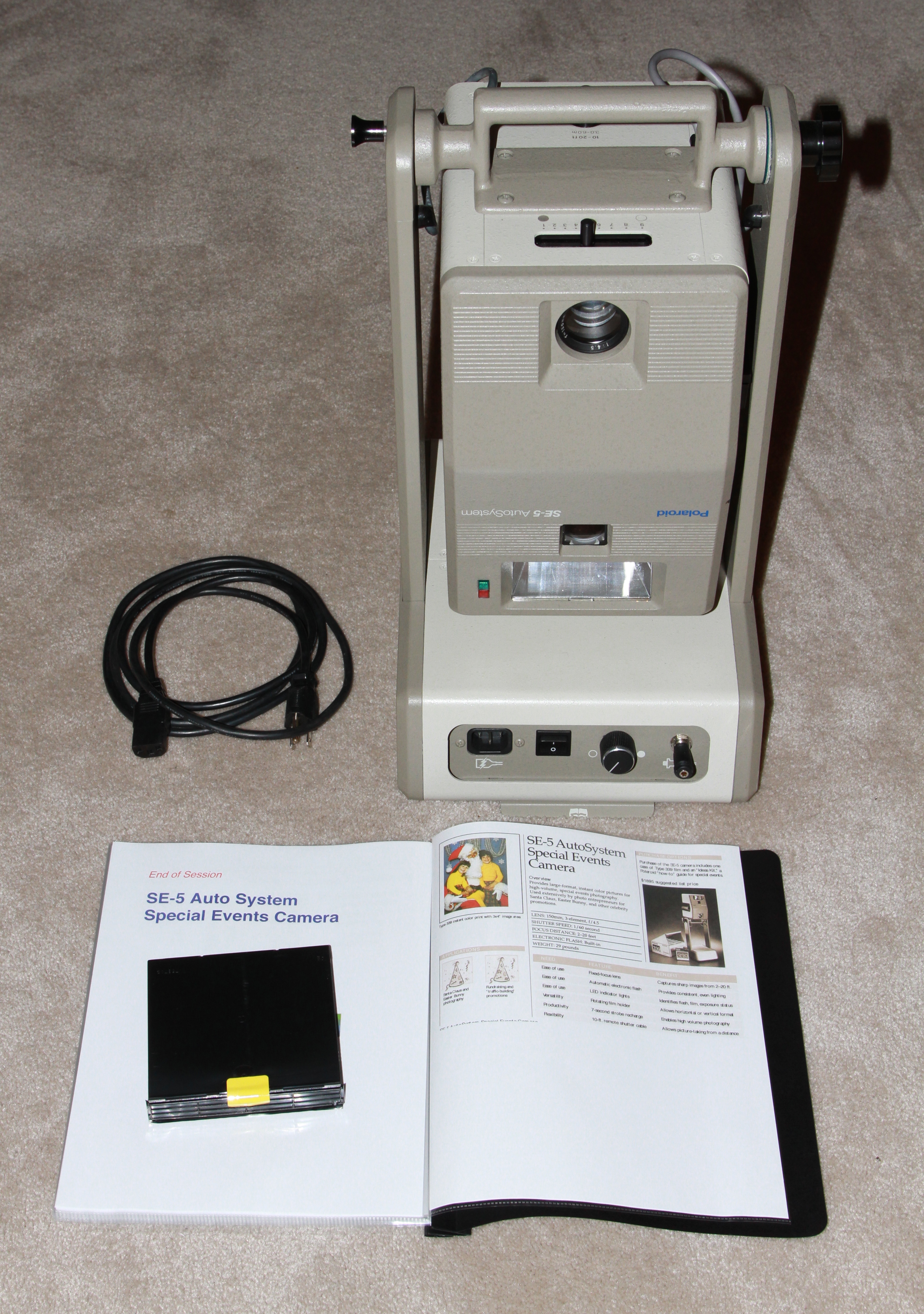 polaroid se-5 special events camera folded 1988